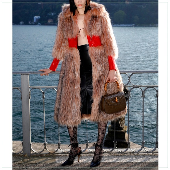 $9995 Gucci Corset Detail Caramel and Apple Red Faux Fur Runway Coat - Picture 7 of 16